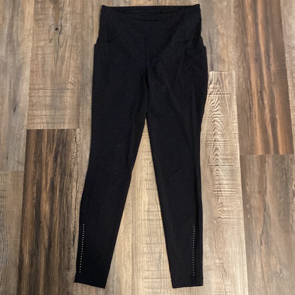 Lululemon Fast & Free Size 8 with 28’ Inseam